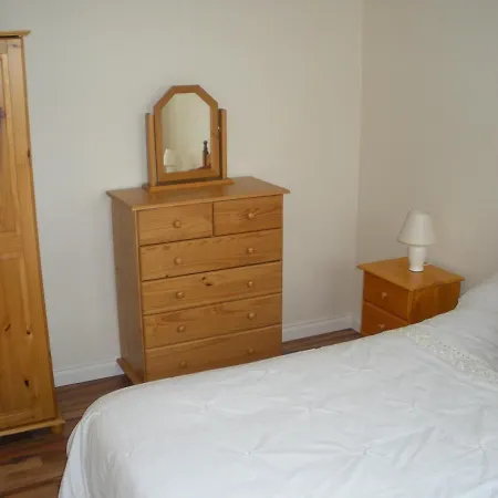 Beautiful 3-bed House In Knock Holiday home *