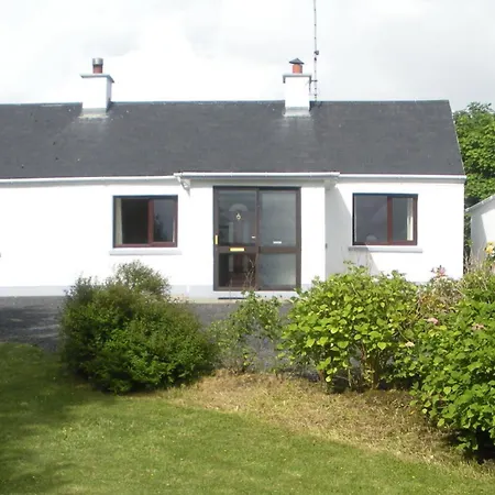 Elm Sleeps 6 With Private Garden *